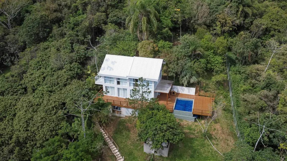 Casa à venda, 855000m2 em Cabeçudas, Itajai - SC - imagem 4 Foto 4 de Casa à venda, 855000m2 em Cabeçudas, Itajai - SC