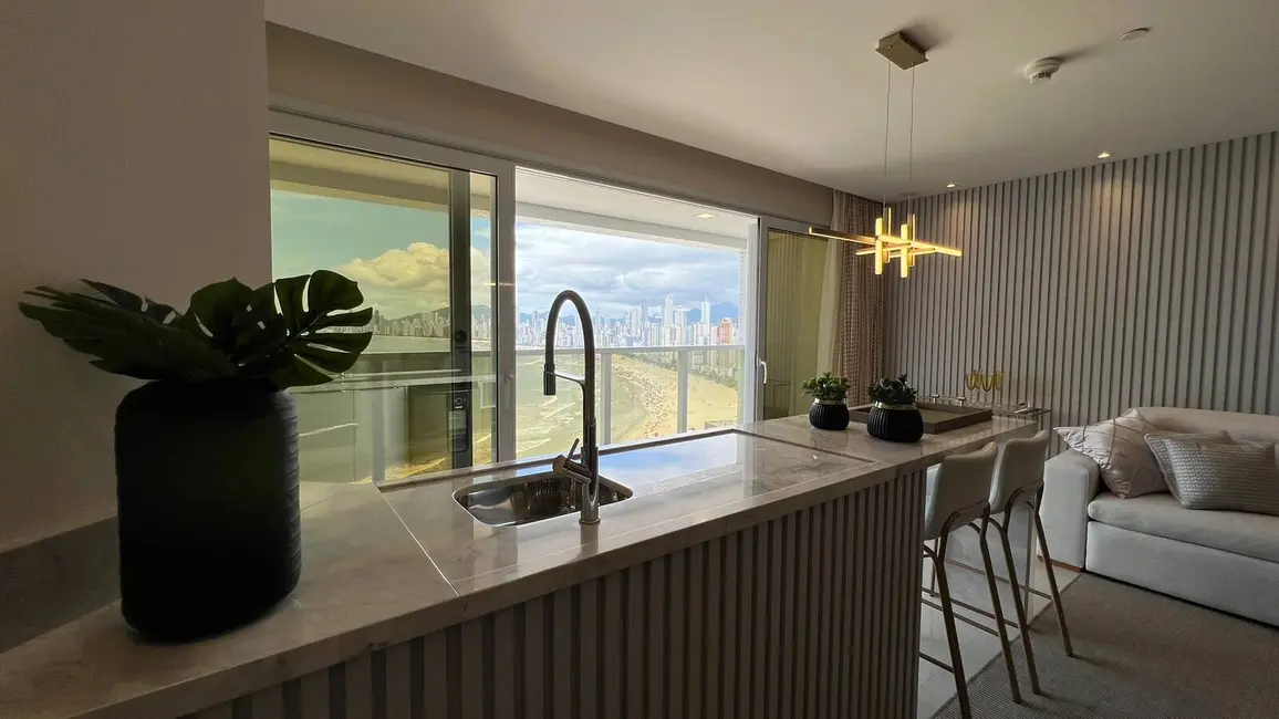 Foto 4 de Apartamento com 3 quartos à venda, 185m2 em Centro, Balneario Camboriu - SC