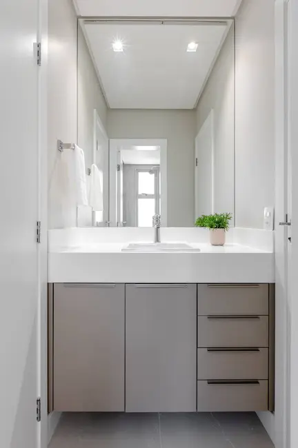 Apartamento com 3 quartos à venda, 118m2 em Centro, Balneario Camboriu - SC - imagem 5 Foto 5 de Apartamento com 3 quartos à venda, 118m2 em Centro, Balneario Camboriu - SC