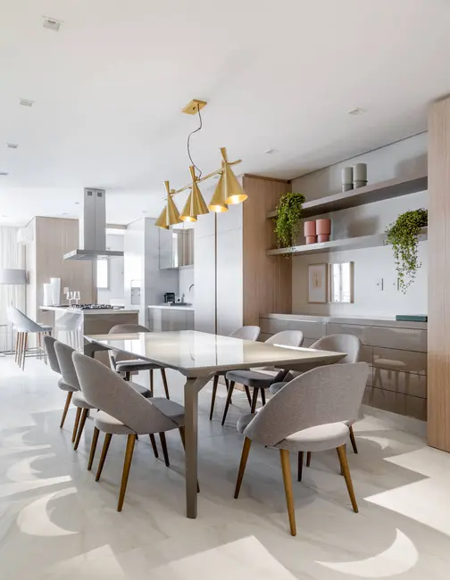 Apartamento com 3 quartos à venda, 118m2 em Centro, Balneario Camboriu - SC - imagem 3 Foto 3 de Apartamento com 3 quartos à venda, 118m2 em Centro, Balneario Camboriu - SC