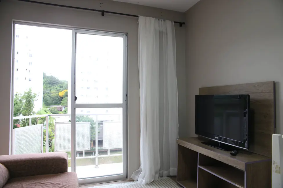 Foto 9 de Apartamento com 1 quarto à venda, 35m2 em Pioneiros, Balneario Camboriu - SC