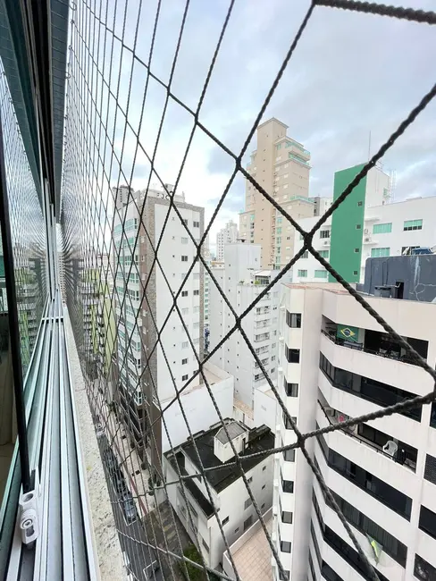 Apartamento com 2 quartos à venda, 100m2 em Centro, Balneario Camboriu - SC - imagem 4 Foto 4 de Apartamento com 2 quartos à venda, 100m2 em Centro, Balneario Camboriu - SC