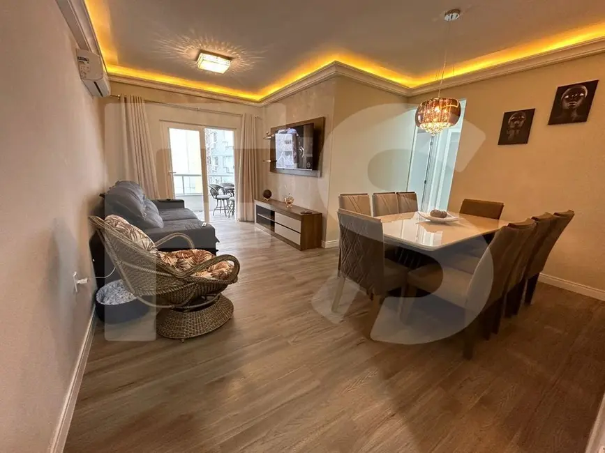 Apartamento com 3 quartos à venda em Centro, Balneario Camboriu - SC - imagem 2 Foto 2 de Apartamento com 3 quartos à venda em Centro, Balneario Camboriu - SC