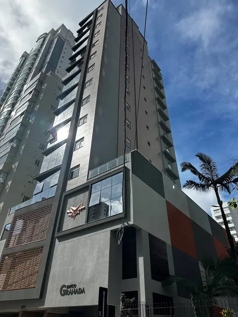 Apartamento com 2 quartos à venda, 93m2 em Centro, Balneario Camboriu - SC - imagem 4 Foto 4 de Apartamento com 2 quartos à venda, 93m2 em Centro, Balneario Camboriu - SC