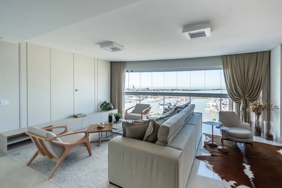 Foto 8 de Apartamento com 4 quartos à venda, 184m2 em Fazenda, Itajai - SC