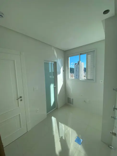 Foto 6 de Apartamento com 4 quartos à venda, 160m2 em Centro, Balneario Camboriu - SC