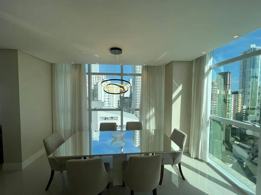 Foto 5 de Apartamento com 3 quartos à venda, 144m2 em Centro, Balneario Camboriu - SC