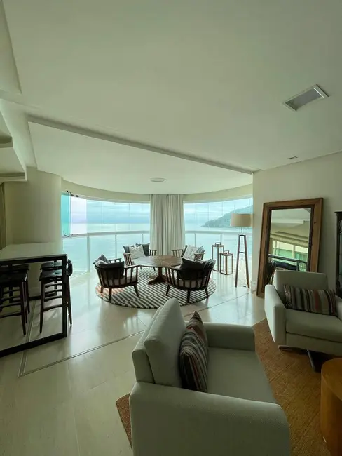 Apartamento com 4 quartos à venda, 257m2 em Centro, Balneario Camboriu - SC - imagem 8 Foto 8 de Apartamento com 4 quartos à venda, 257m2 em Centro, Balneario Camboriu - SC