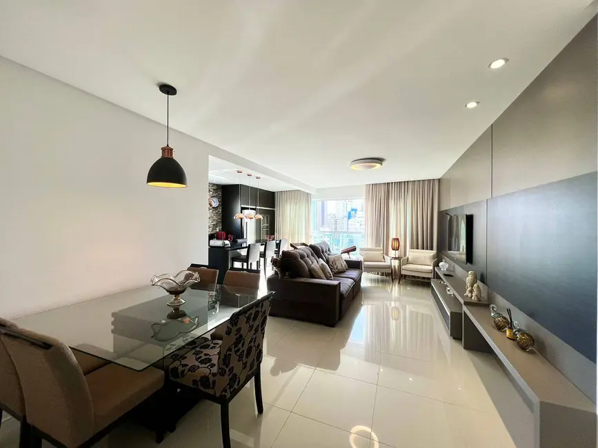 Foto 3 de Apartamento com 3 quartos à venda, 114m2 em Centro, Balneario Camboriu - SC