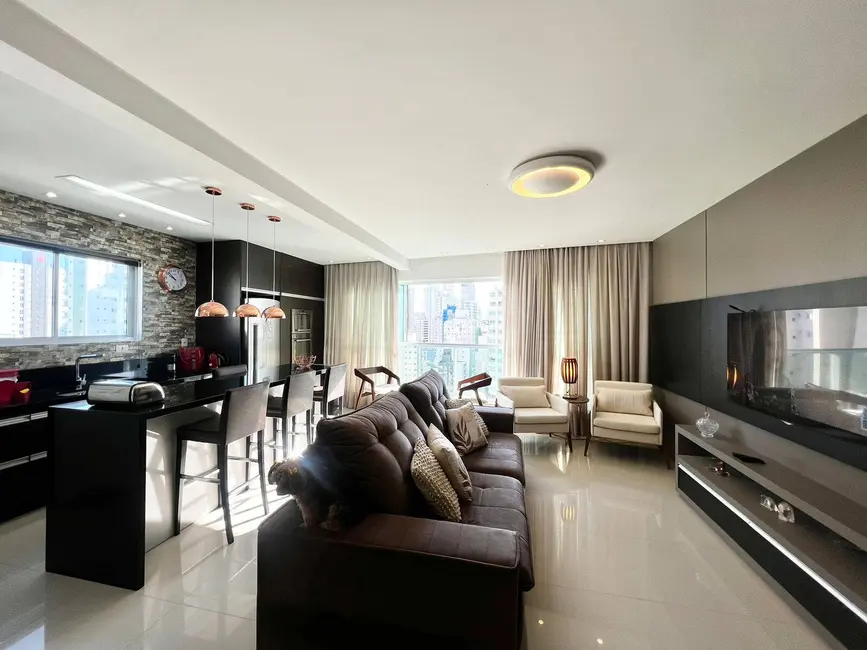 Foto 6 de Apartamento com 3 quartos à venda, 114m2 em Centro, Balneario Camboriu - SC