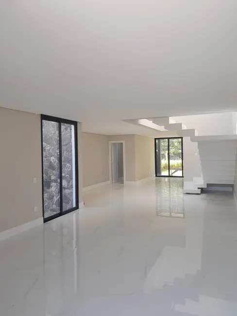 Foto 8 de Casa com 2 quartos à venda, 183m2 em Camboriu - SC