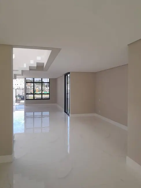 Foto 9 de Casa com 2 quartos à venda, 183m2 em Camboriu - SC