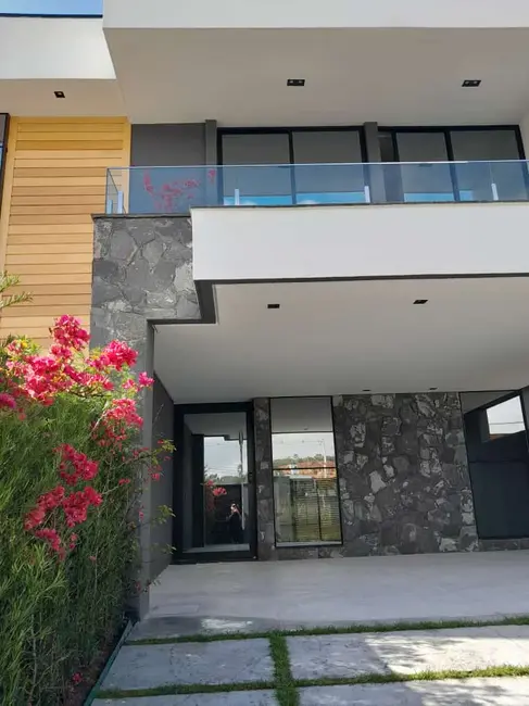 Casa com 3 quartos à venda, 217m2 em Camboriu - SC - imagem 9 Foto 9 de Casa com 3 quartos à venda, 217m2 em Camboriu - SC