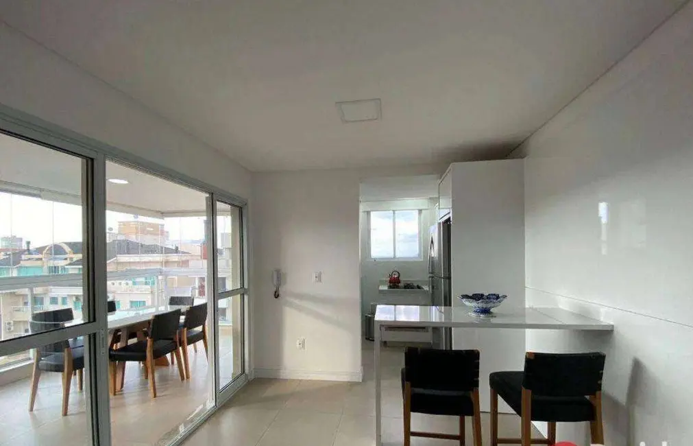 Foto 6 de Apartamento com 3 quartos à venda, 94m2 em Governador Celso Ramos - SC