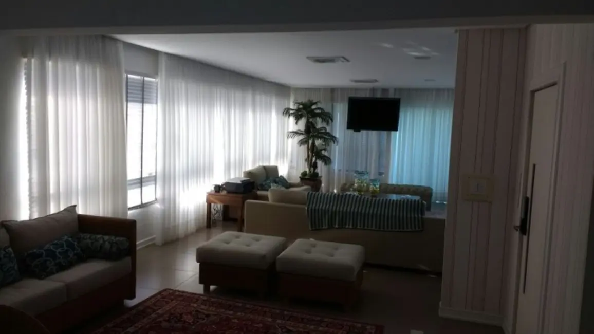 Foto 2 de Apartamento com 4 quartos à venda, 700m2 em Centro, Balneario Camboriu - SC