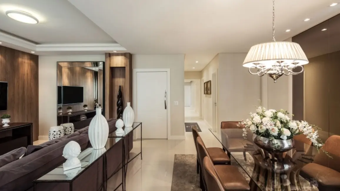 Apartamento com 4 quartos à venda, 161m2 em Centro, Balneario Camboriu - SC - imagem 5 Foto 5 de Apartamento com 4 quartos à venda, 161m2 em Centro, Balneario Camboriu - SC