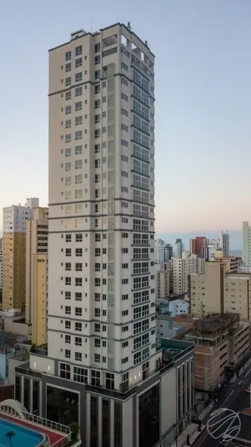 Foto 3 de Apartamento com 4 quartos à venda, 144m2 em Centro, Balneario Camboriu - SC