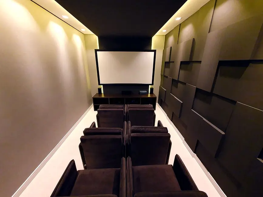 Apartamento com 3 quartos à venda, 1458200m2 em Centro, Balneario Camboriu - SC - imagem 8 Foto 8 de Apartamento com 3 quartos à venda, 1458200m2 em Centro, Balneario Camboriu - SC