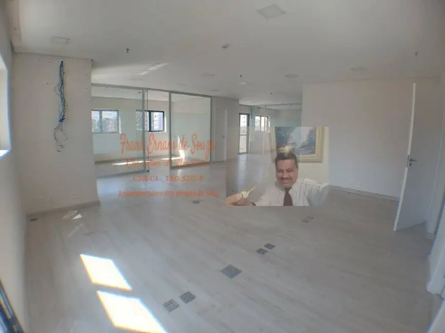Sala Comercial à venda e para alugar, 105m2 em São Paulo - SP - imagem 1 Foto 1 de Sala Comercial à venda e para alugar, 105m2 em São Paulo - SP