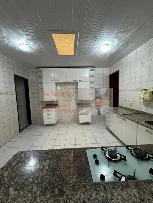 Foto 2 de Casa com 3 quartos à venda, 176m2 em Jardim Alzira, São Paulo - SP