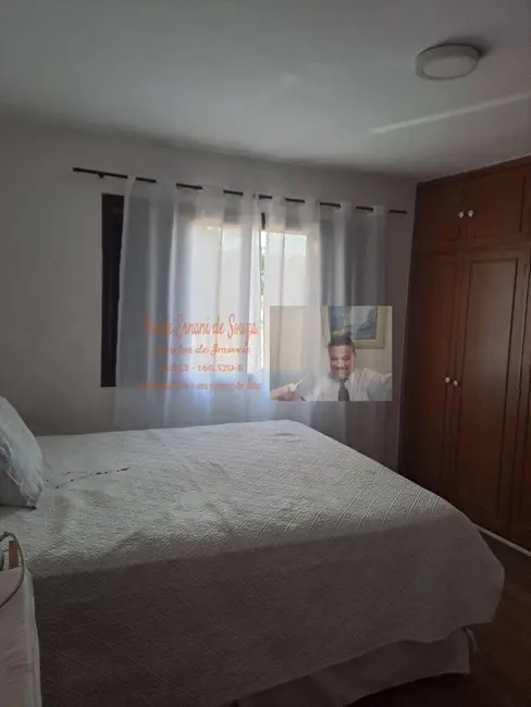 Foto 8 de Casa com 3 quartos à venda, 147m2 em Jardim Alzira, São Paulo - SP
