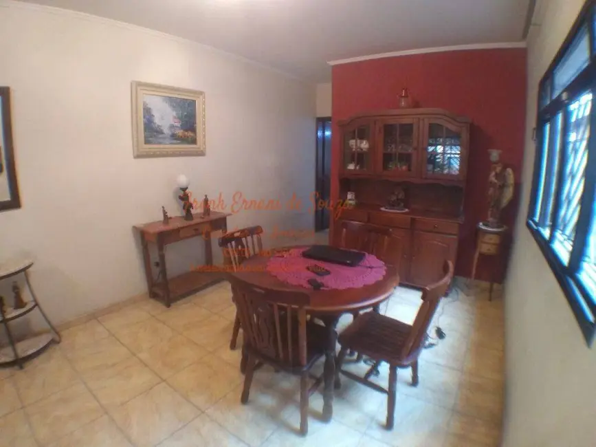 Sobrado com 4 quartos à venda, 200m2 em Cidade Vargas, São Paulo - SP - imagem 5 Foto 5 de Sobrado com 4 quartos à venda, 200m2 em Cidade Vargas, São Paulo - SP