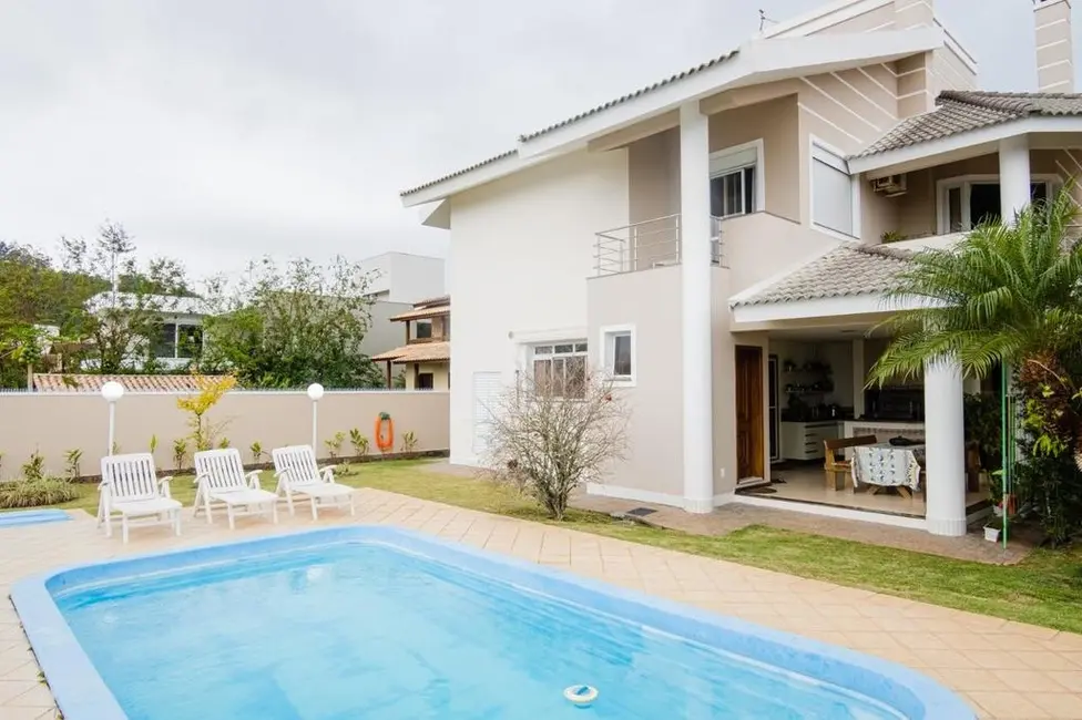 Foto 2 de Casa com 4 quartos à venda, 400m2 em Cacupé, Florianopolis - SC