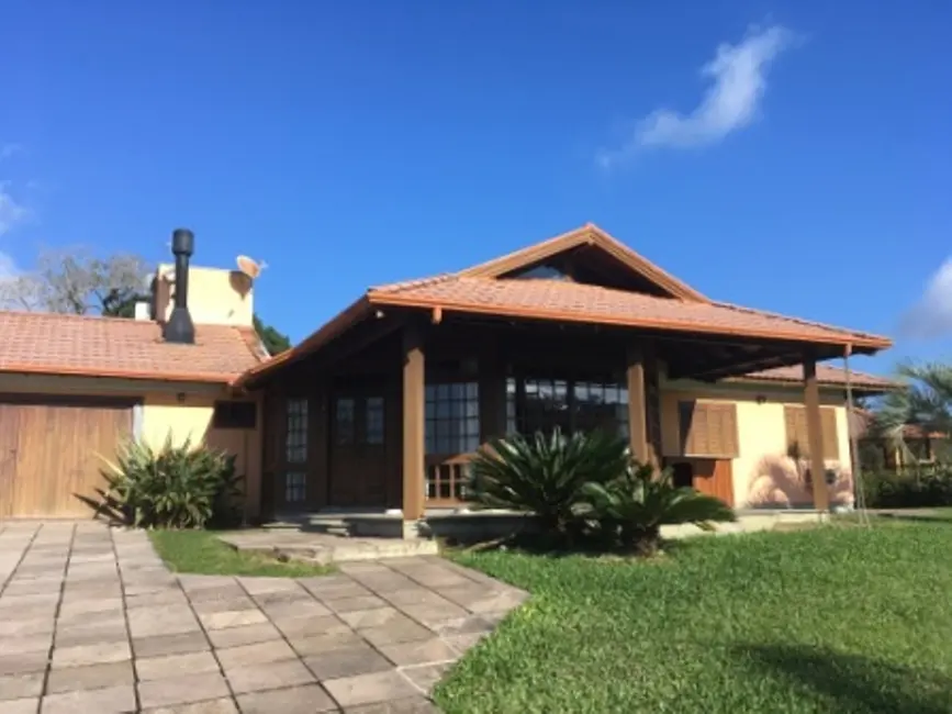 Foto 1 de Chácara com 3 quartos à venda, 20000m2 em Fiuza, Viamao - RS