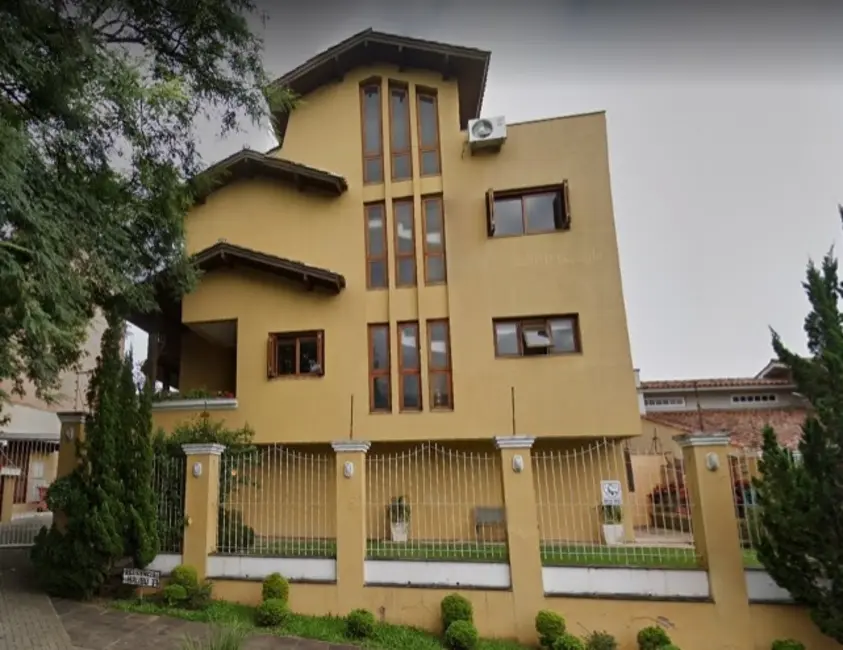Foto 1 de Casa com 3 quartos à venda, 203m2 em Jardim Itu, Porto Alegre - RS