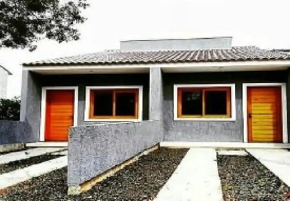 Foto 1 de Casa com 2 quartos à venda, 50m2 em Alvorada RS - RS
