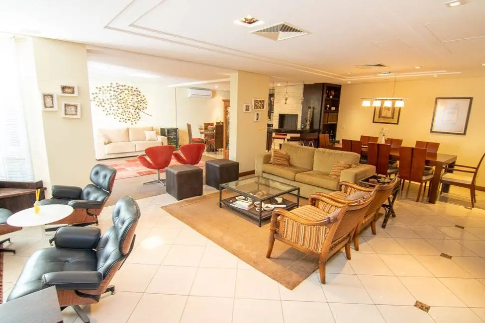 Foto 1 de Casa com 4 quartos à venda, 438m2 em Três Figueiras, Porto Alegre - RS