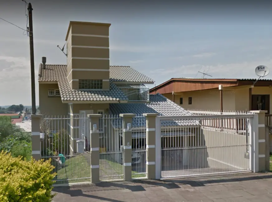 Foto 1 de Casa com 3 quartos à venda e para alugar, 204m2 em Santa Isabel, Viamao - RS