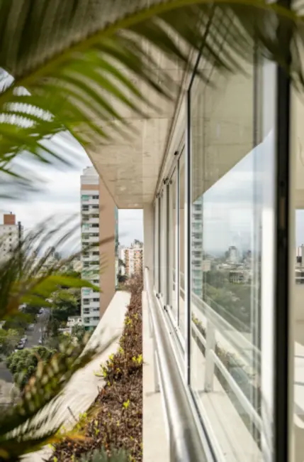 Foto 2 de Apartamento com 4 quartos à venda, 336m2 em Auxiliadora, Porto Alegre - RS