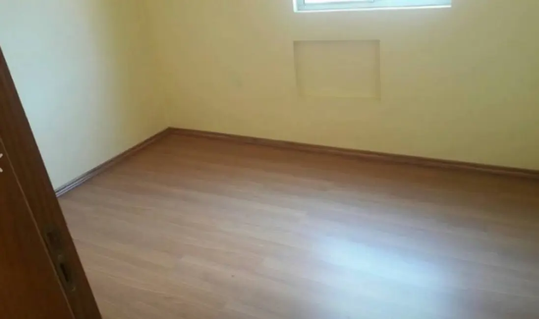 Foto 2 de Apartamento com 2 quartos à venda, 133m2 em Cachoeirinha - RS
