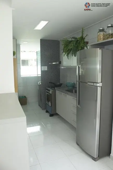 Foto 2 de Apartamento com 2 quartos à venda, 53m2 em Várzea, Recife - PE