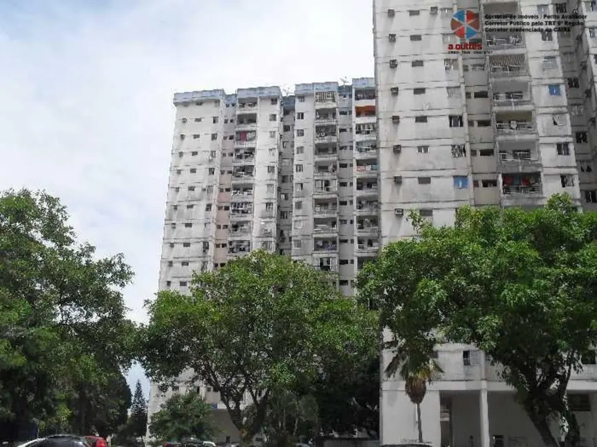 Foto 4 de Apartamento com 2 quartos à venda, 63m2 em Várzea, Recife - PE