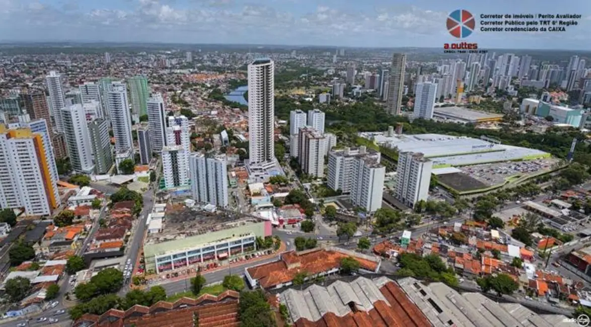 Foto 2 de Apartamento com 2 quartos à venda, 63m2 em Torre, Recife - PE