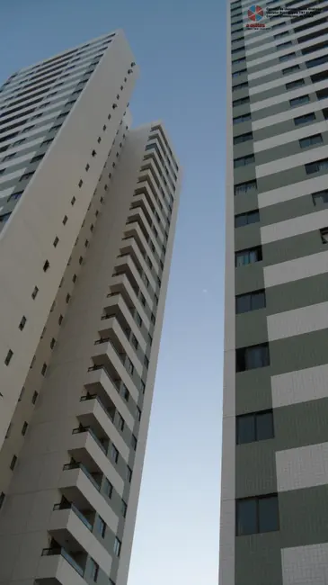 Apartamento com 2 quartos à venda, 66m2 em Candeias, Jaboatao Dos Guararapes - PE - imagem 3 Foto 3 de Apartamento com 2 quartos à venda, 66m2 em Candeias, Jaboatao Dos Guararapes - PE