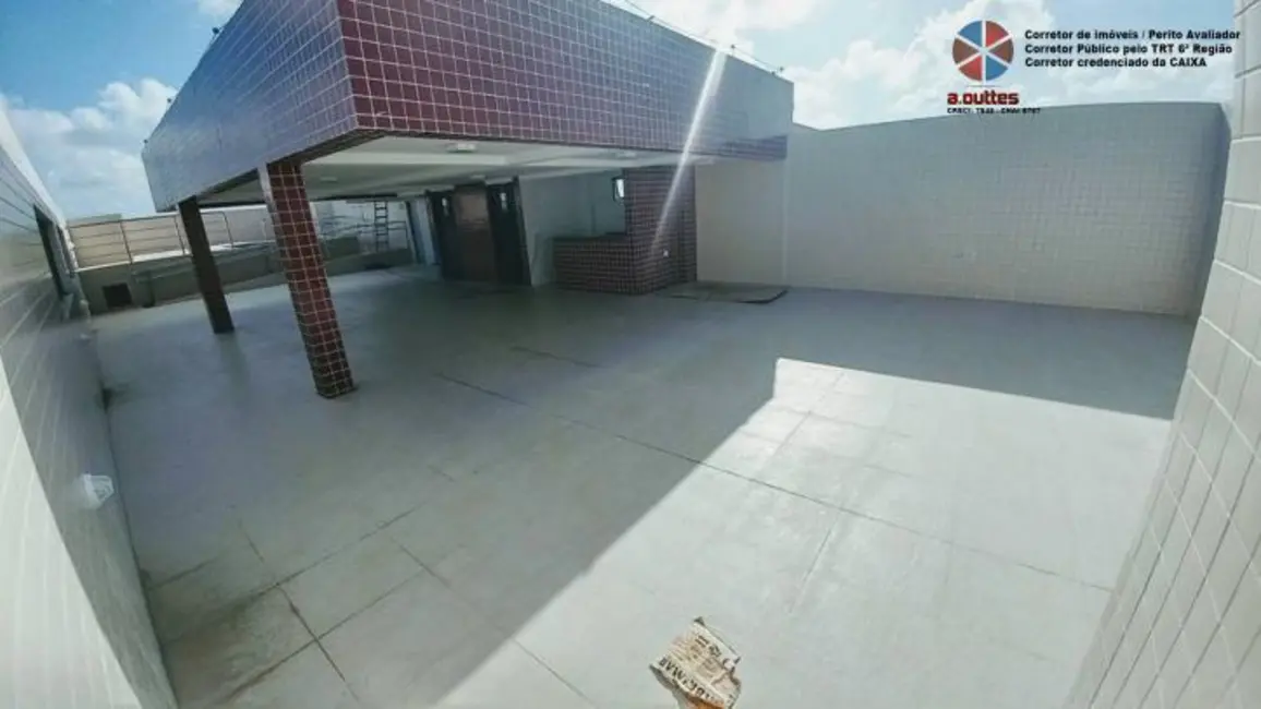 Foto 8 de Apartamento à venda em Madalena, Recife - PE