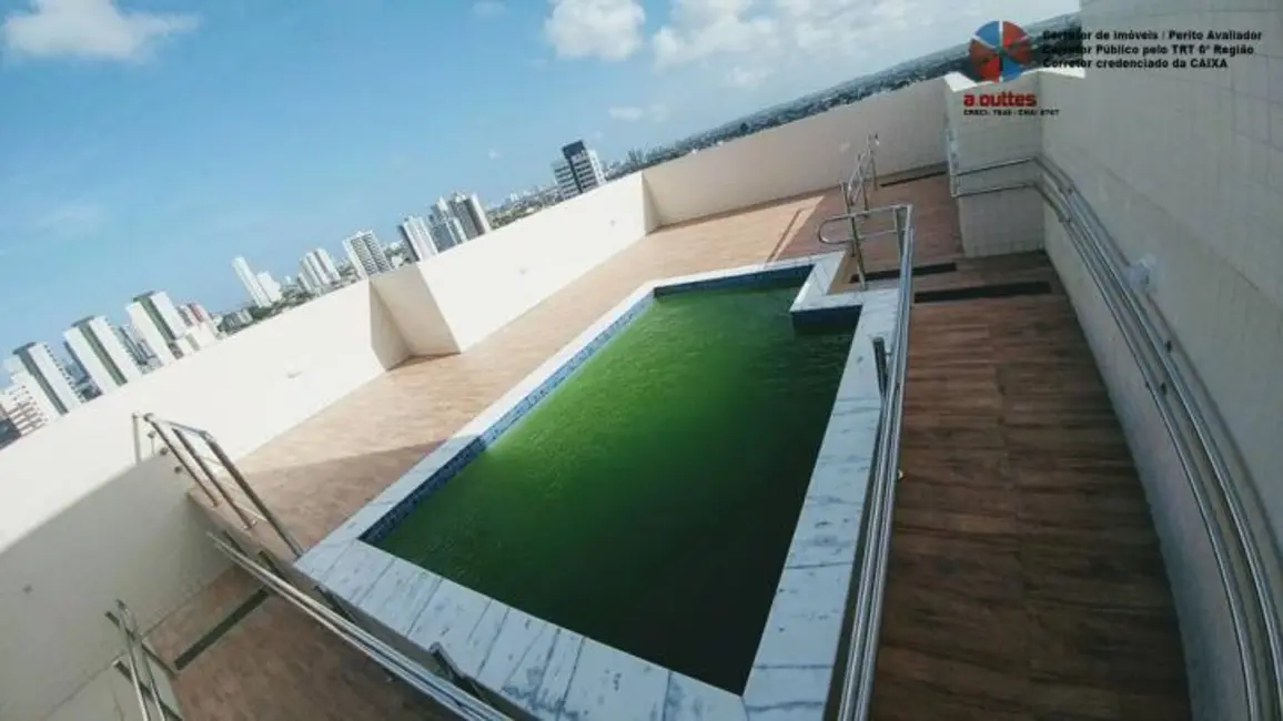 Foto 9 de Apartamento à venda em Madalena, Recife - PE