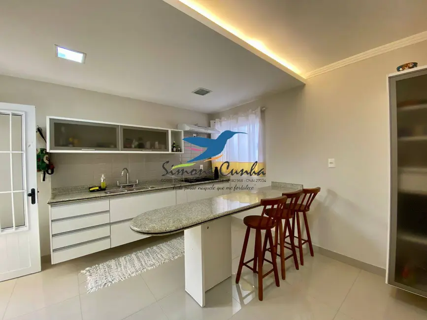 Foto 6 de Casa com 3 quartos à venda, 250m2 em Sao Jose Dos Campos - SP