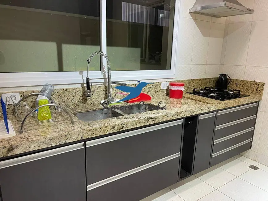 Casa de Condomínio com 3 quartos à venda, 300m2 em Vila Paraíso, Cacapava - SP - imagem 9 Foto 9 de Casa de Condomínio com 3 quartos à venda, 300m2 em Vila Paraíso, Cacapava - SP