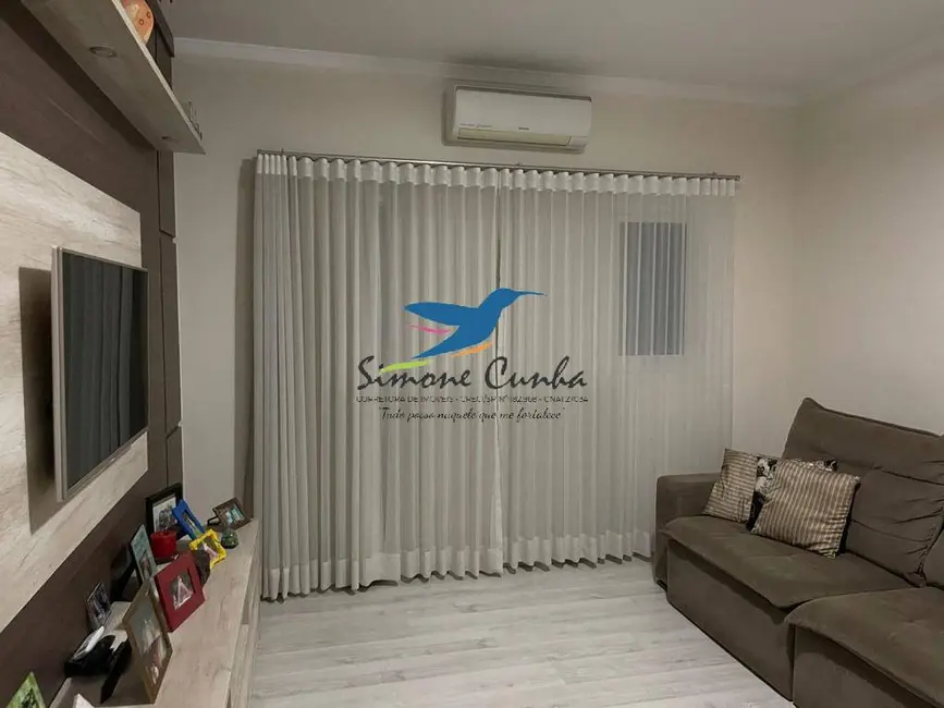 Casa de Condomínio com 3 quartos à venda, 300m2 em Vila Paraíso, Cacapava - SP - imagem 5 Foto 5 de Casa de Condomínio com 3 quartos à venda, 300m2 em Vila Paraíso, Cacapava - SP