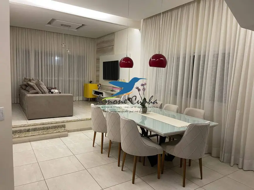 Casa de Condomínio com 3 quartos à venda, 300m2 em Vila Paraíso, Cacapava - SP - imagem 3 Foto 3 de Casa de Condomínio com 3 quartos à venda, 300m2 em Vila Paraíso, Cacapava - SP