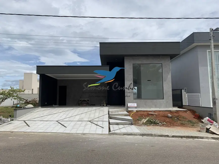 Foto 2 de Casa de Condomínio com 3 quartos à venda, 150m2 em Cacapava - SP