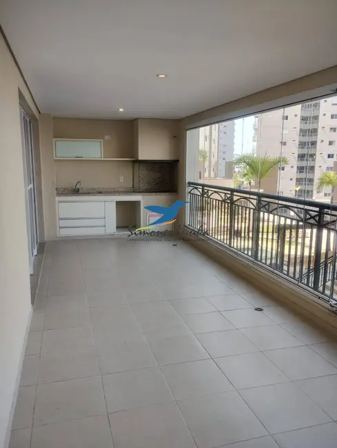 Apartamento com 4 quartos para alugar, 172m2 em Sao Jose Dos Campos - SP - imagem 4 Foto 4 de Apartamento com 4 quartos para alugar, 172m2 em Sao Jose Dos Campos - SP