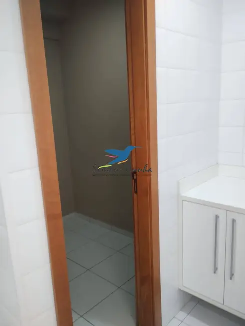 Apartamento com 4 quartos para alugar, 172m2 em Sao Jose Dos Campos - SP - imagem 9 Foto 9 de Apartamento com 4 quartos para alugar, 172m2 em Sao Jose Dos Campos - SP