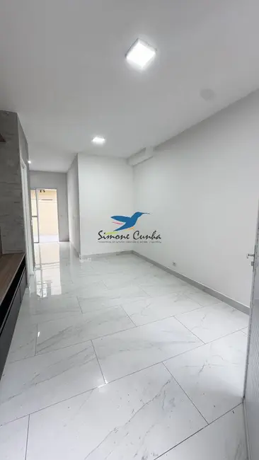 Foto 2 de Casa com 2 quartos para alugar, 68m2 em Santa Luzia, Cacapava - SP