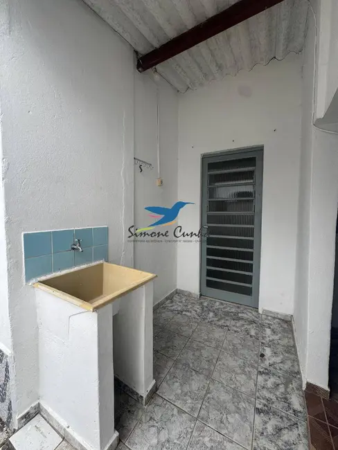 Foto 4 de Casa com 2 quartos para alugar, 60m2 em Sao Jose Dos Campos - SP