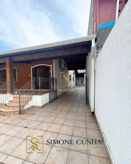 Foto 3 de Casa com 3 quartos à venda e para alugar em Sao Jose Dos Campos - SP